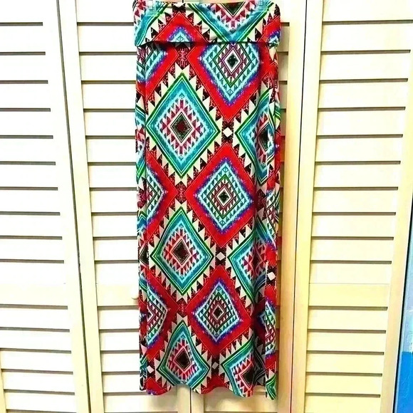 Moa Moa Maxi Skirt - Size L - Picture 1 of 4
